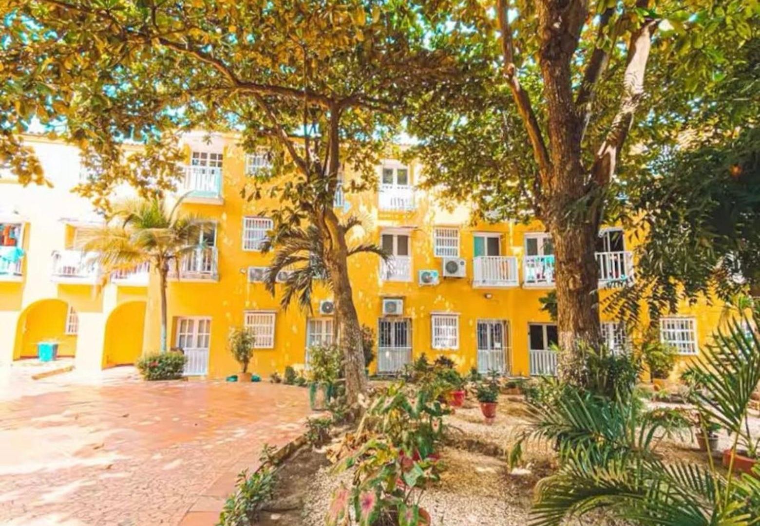 En El Centro, Edificio Bóvedas * Cartagena